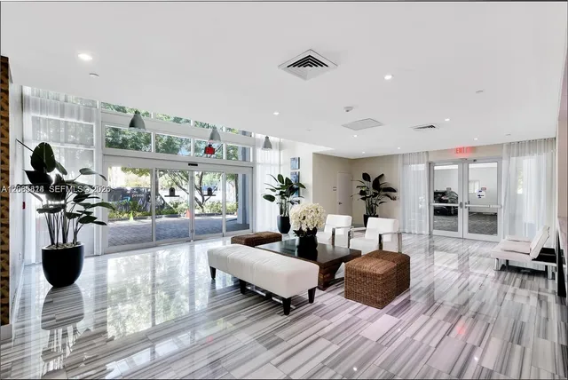2-bedroom rental at 3030 NE 188th Street #603, Aventura