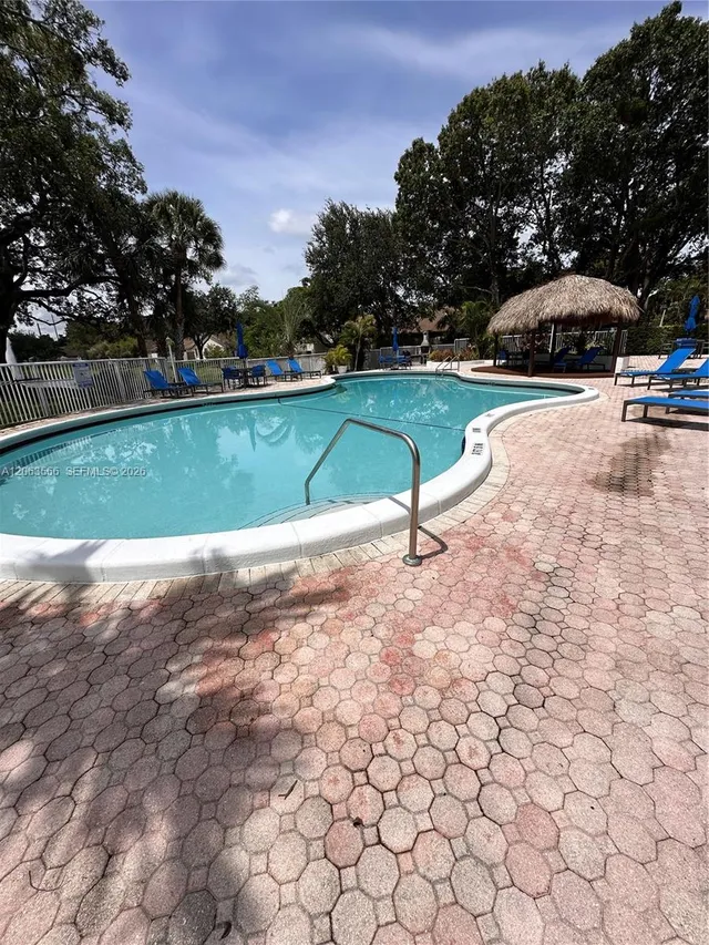 3-bedroom rental at 3032 S Oakland Forest Drive #2804, Oakland Park
