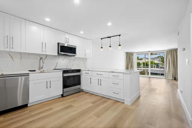 2-bedroom home at 750 NE Spanish River Boulevard #1090, Boca Raton