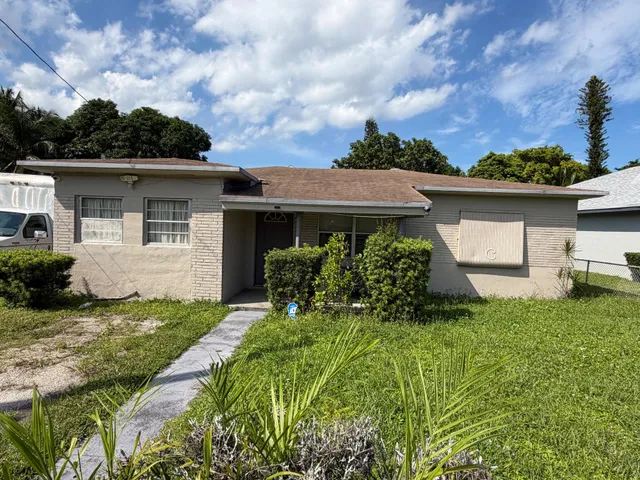 3-bedroom home at 4311 SW 19TH Street, West Park