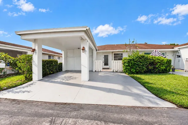 2-bedroom home at 6789 MOONLIT Drive, Delray Beach
