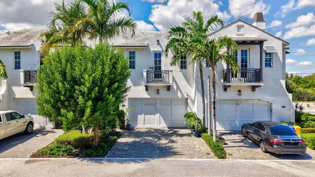 3-bedroom home at 910 HAMILTON Lane, Delray Beach
