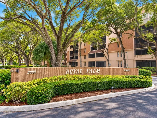 2-bedroom rental at 6800 CYPRESS Road #402, Plantation