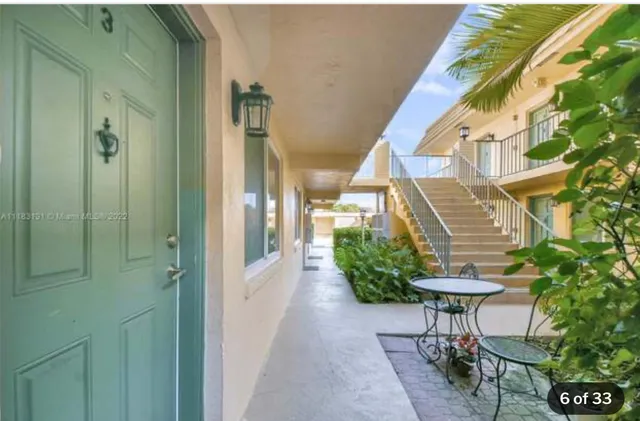 1-bedroom rental at 2300 SE 2ND Street #11, Pompano Beach