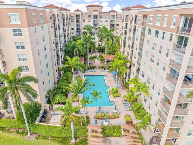 2-bedroom rental at 1801 N FLAGLER Drive #103, West Palm Beach