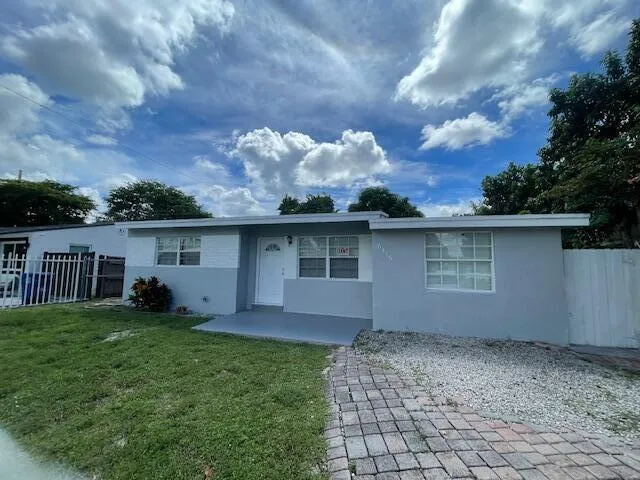 3-bedroom rental at 6416 SW 24TH Street, Miramar
