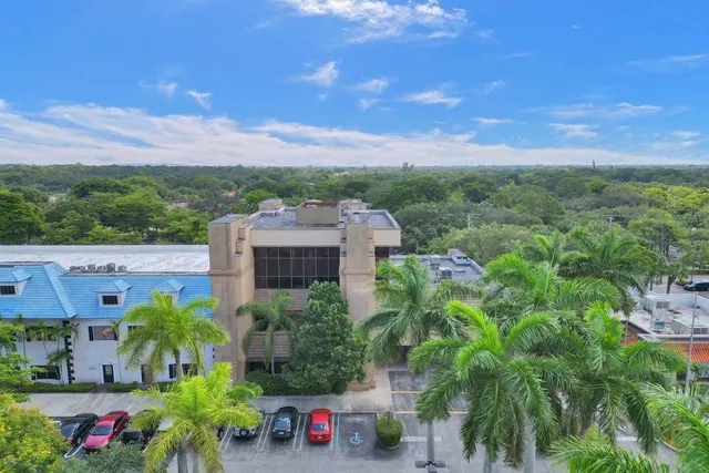 Commercial at 1505 N UNIVERSITY Drive, Coral Springs