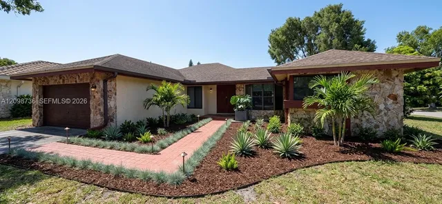 4-bedroom home at 11301 NW 44th Street, Coral Springs