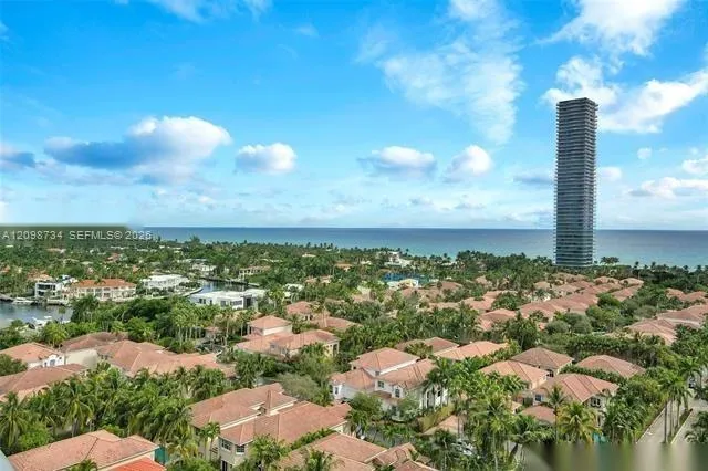 1-bedroom home at 19390 Collins Avenue #1624, Sunny Isles Beach
