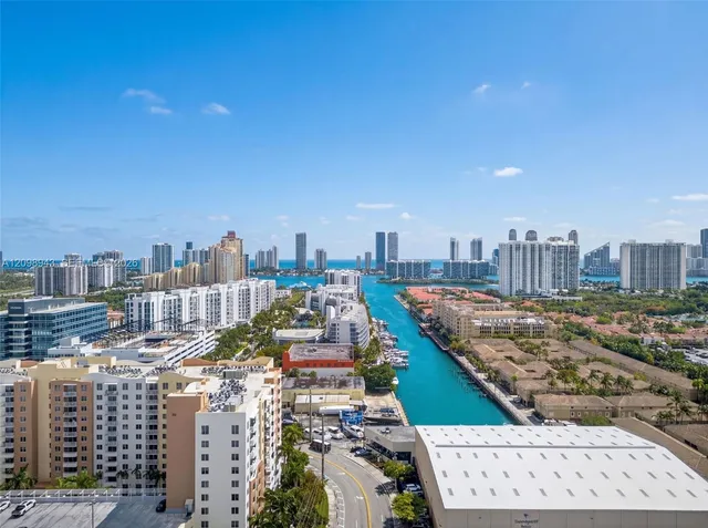 2-bedroom home at 18800 NE 29th Avenue #904, Aventura