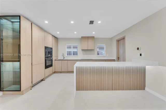 3-bedroom home at 5419 NE 22nd Avenue, Fort Lauderdale