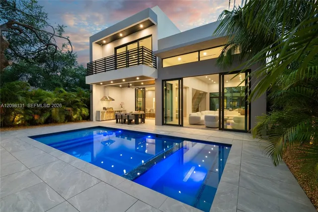 6-bedroom home at 280 NW 47th Street, Miami