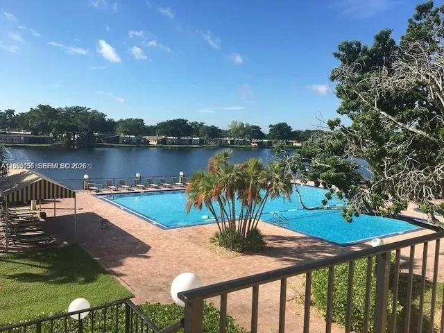 2-bedroom home at 200 Berkley Road #123, Hollywood