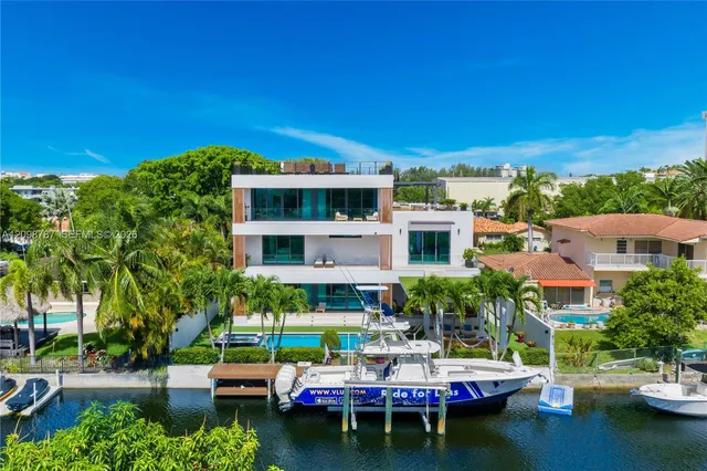 7-bedroom home at 13145 Coronado Drive, North Miami