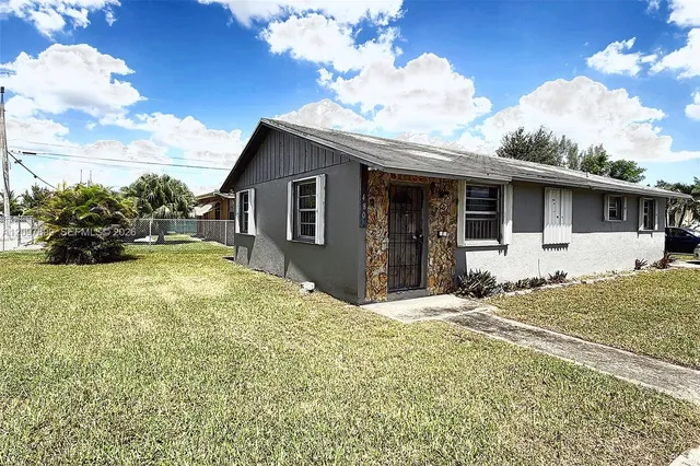 3-bedroom home at 480 NW 14th Street, Florida City