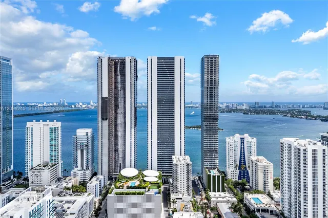 4-bedroom rental at 700 NE 24th Street #5401B, Miami