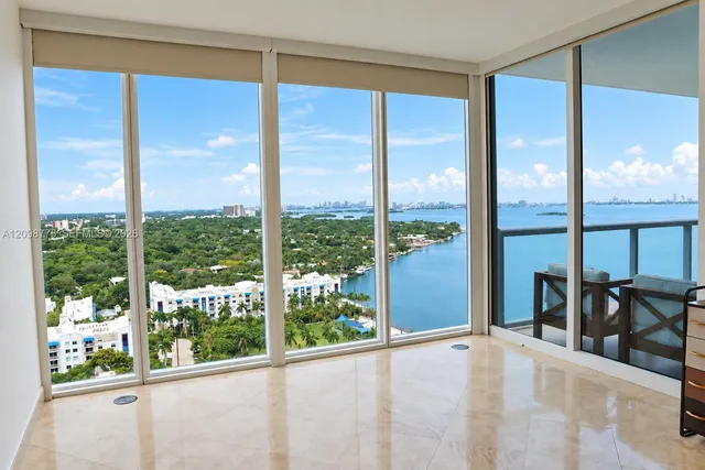2-bedroom rental at 601 NE 36th Street #2004, Miami