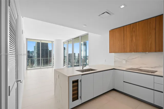 2-bedroom rental at 1400 Biscayne Boulevard #3602, Miami