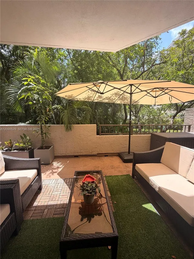 3-bedroom rental at 181 Crandon Boulevard #109, Key Biscayne