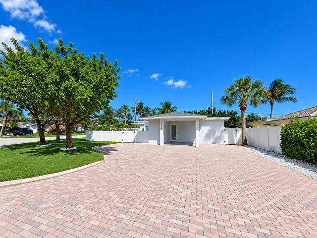 3-bedroom rental at 1046 SE 22nd Avenue, Pompano Beach