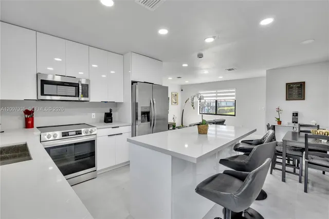 3-bedroom rental at 6021 SW 19th Street, Miami