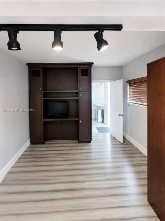 1-bedroom rental at 6610 SW 42nd Street, Miami