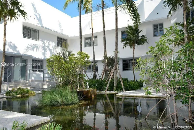 2-bedroom rental at 1515 Euclid Avenue #102, Miami Beach