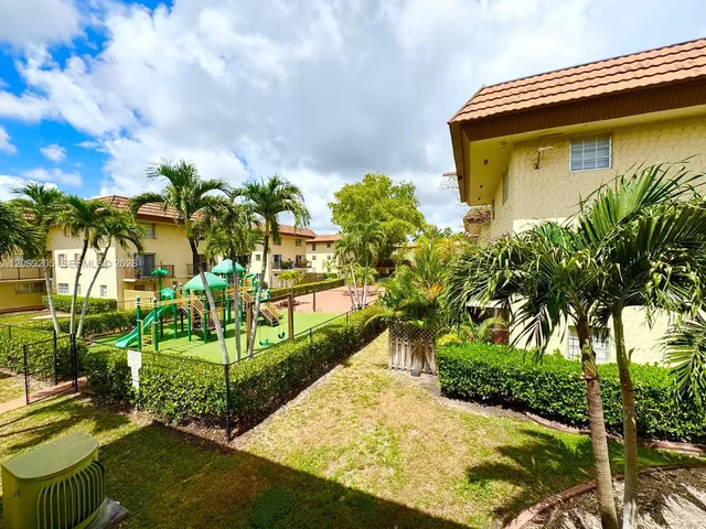 2-bedroom rental at 8600 SW 109th Avenue #4-202, Miami
