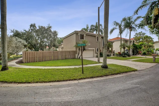 3-bedroom home at 11220 REVEILLE Road, Cooper City