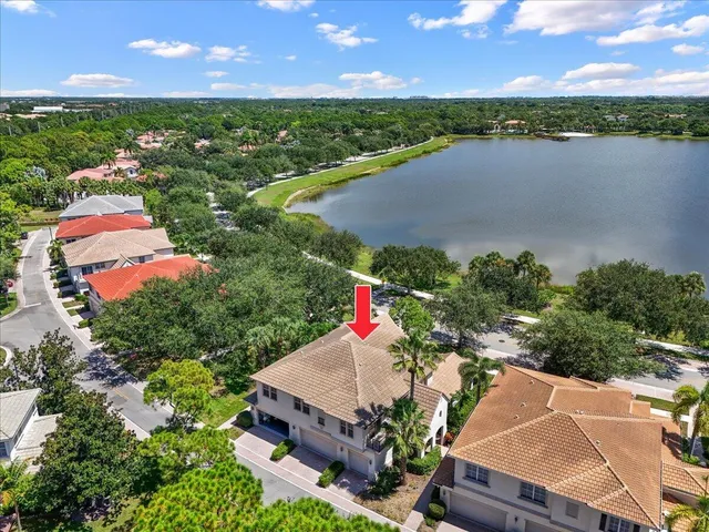 2-bedroom home at 209 Evergrene Parkway, Palm Beach Gardens