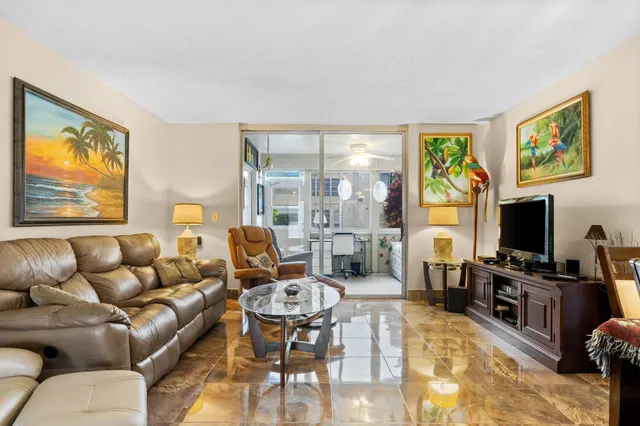 2-bedroom home at 10 WILLOWBROOK Lane #108, Delray Beach