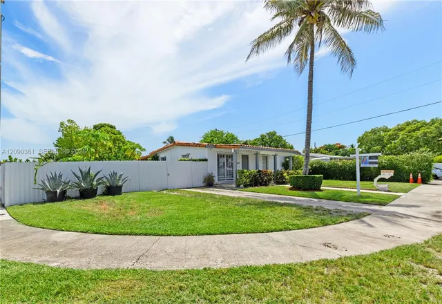 3-bedroom home at 10771 SW 51st Drive, Miami