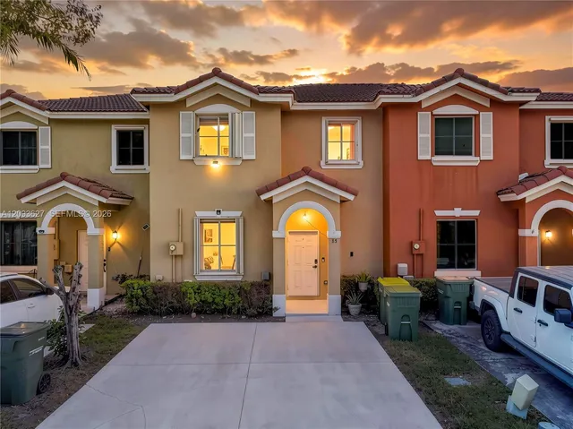 4-bedroom home at 85 SW 15th Terrace, Homestead