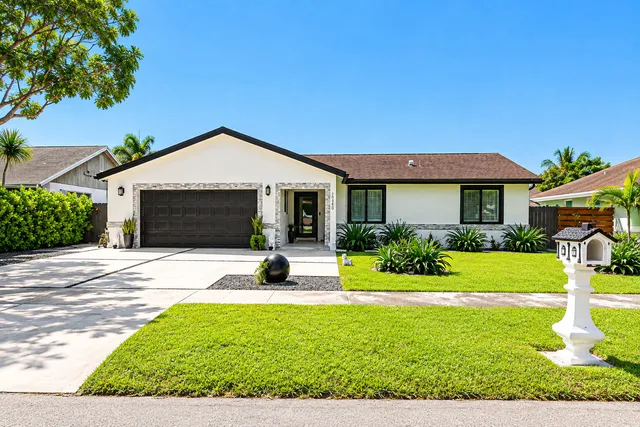 3-bedroom home at 16580 SW 299th Terrace, Homestead