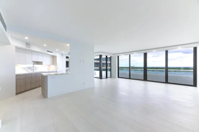 3-bedroom home at 525 S Flagler Drive #11A, West Palm Beach