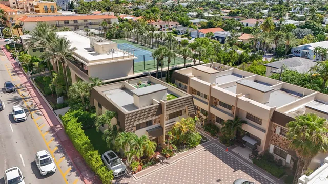 2-bedroom rental at 8956 Collins Avenue #4, Surfside