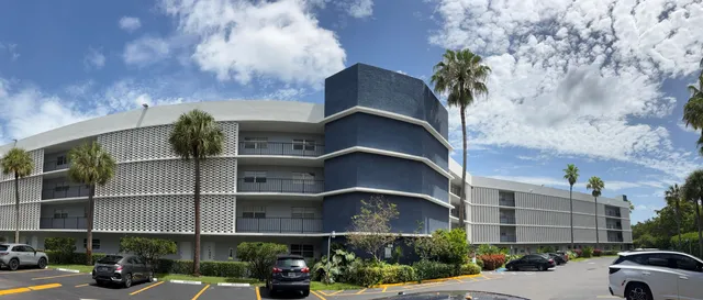 3-bedroom rental at 879 NE 195TH Street #227, Miami