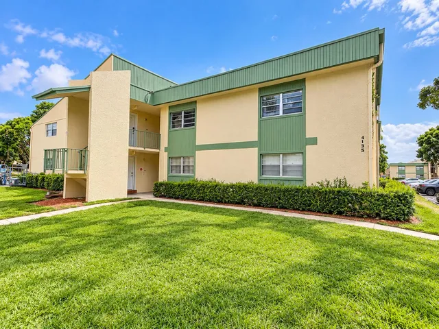 1-bedroom rental at 4135 NW 88TH Avenue #101, Coral Springs