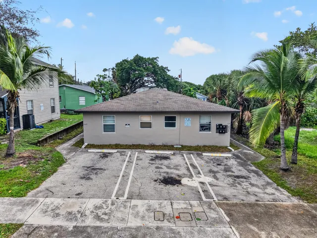 Commercial at 633 10th Street #1-5, West Palm Beach