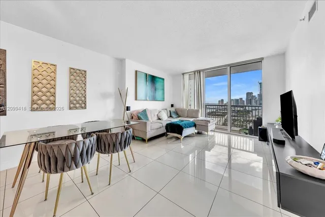 1-bedroom home at 1750 N Bayshore Drive #2510, Miami