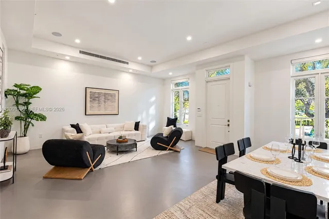 3-bedroom home at 533 Anastasia Avenue #533, Coral Gables