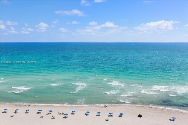 1-bedroom home at 5555 Collins Avenue #17J, Miami Beach