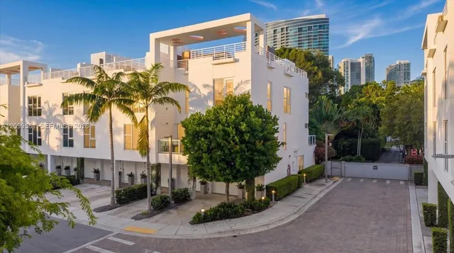 3-bedroom home at 455 NE 39th Street #202, Miami