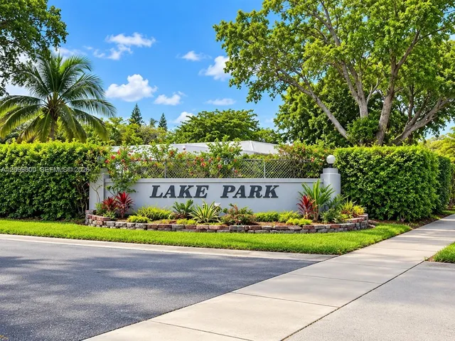 2-bedroom home at 850 SW 138th Avenue #310D, Pembroke Pines