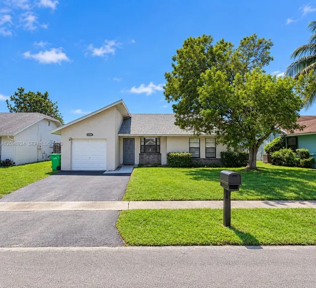 3-bedroom home at 4968 NW 92nd Avenue, Sunrise
