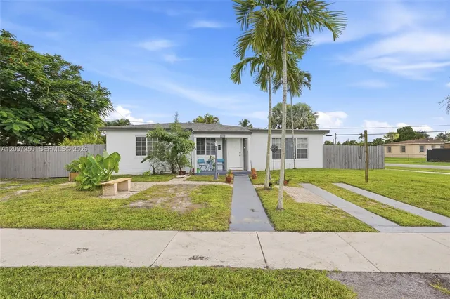 3-bedroom home at 9270 SW 43rd Street, Miami