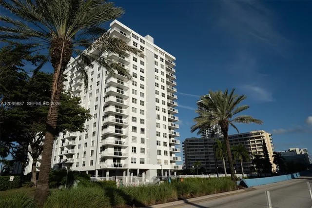 2-bedroom home at 1849 S Ocean Drive #1509, Hallandale Beach