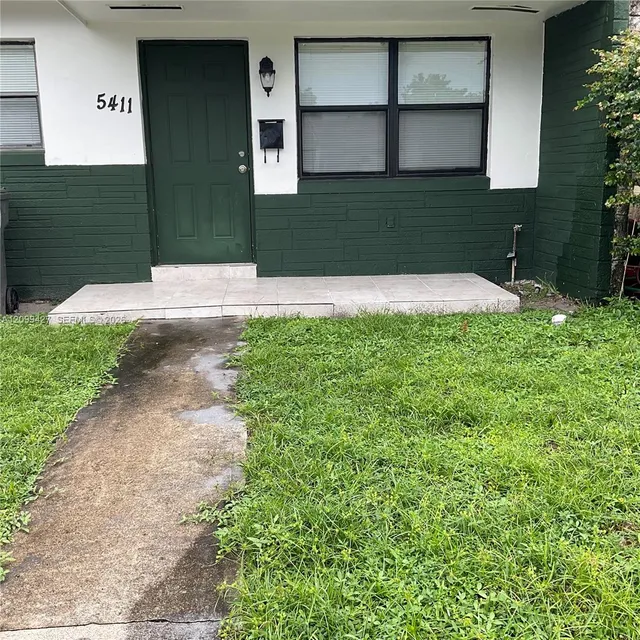 2-bedroom rental at 5411 SW 37th Street, West Park