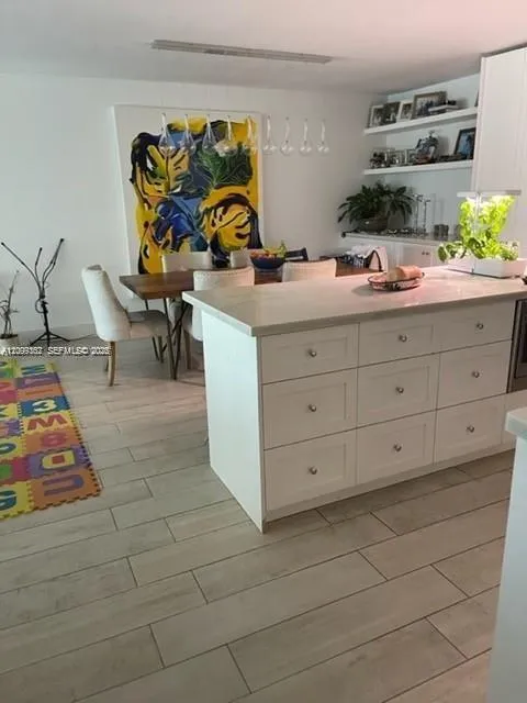 2-bedroom rental at 550 Ocean Drive #7H, Key Biscayne