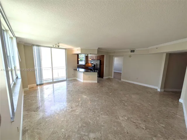 2-bedroom rental at 2000 N Bayshore Drive #627, Miami